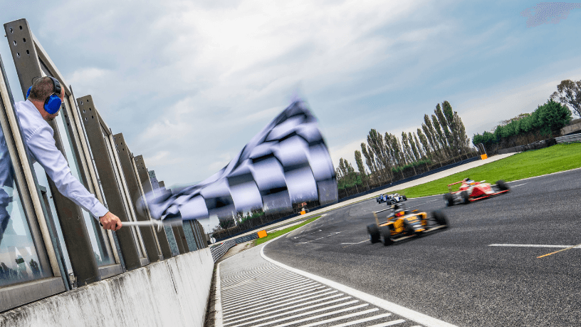 Fórmula 1: Tecnologia, engenharia e tomada de decisão Diego Borges destaca como a Fórmula 1 combina tecnologia de ponta, engenharia avançada e decisões estratégicas que definem cada corrida.